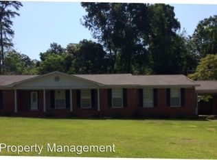 313 Crestview Rd, Anniston, AL 36207