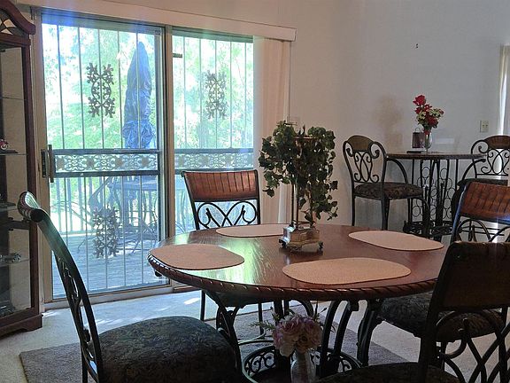 2nd image of 2681 Hornbeam Dr