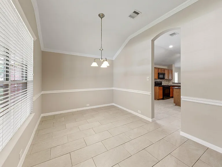 731 Pickett Hill Ln — Photo 6