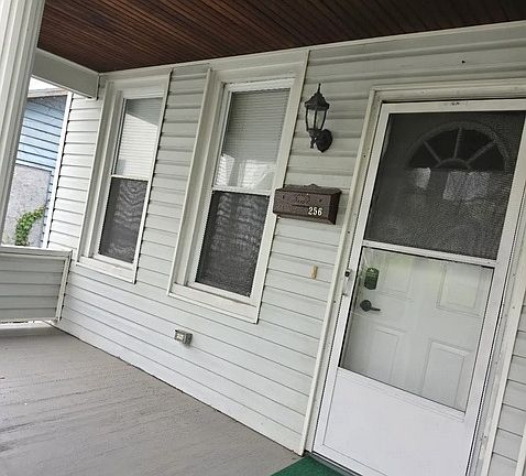 2nd image of 56 Merrifield Pl