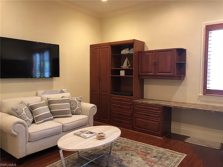 1400 Gulf Shore Blvd N #310 — Photo 23