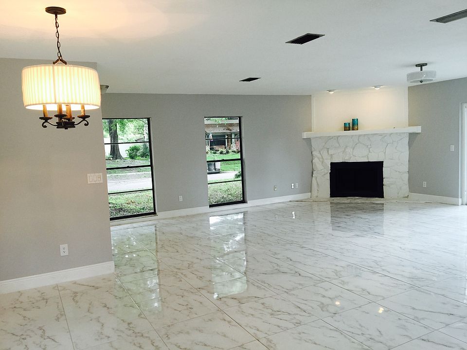 1st image of 3302 Pico Dr