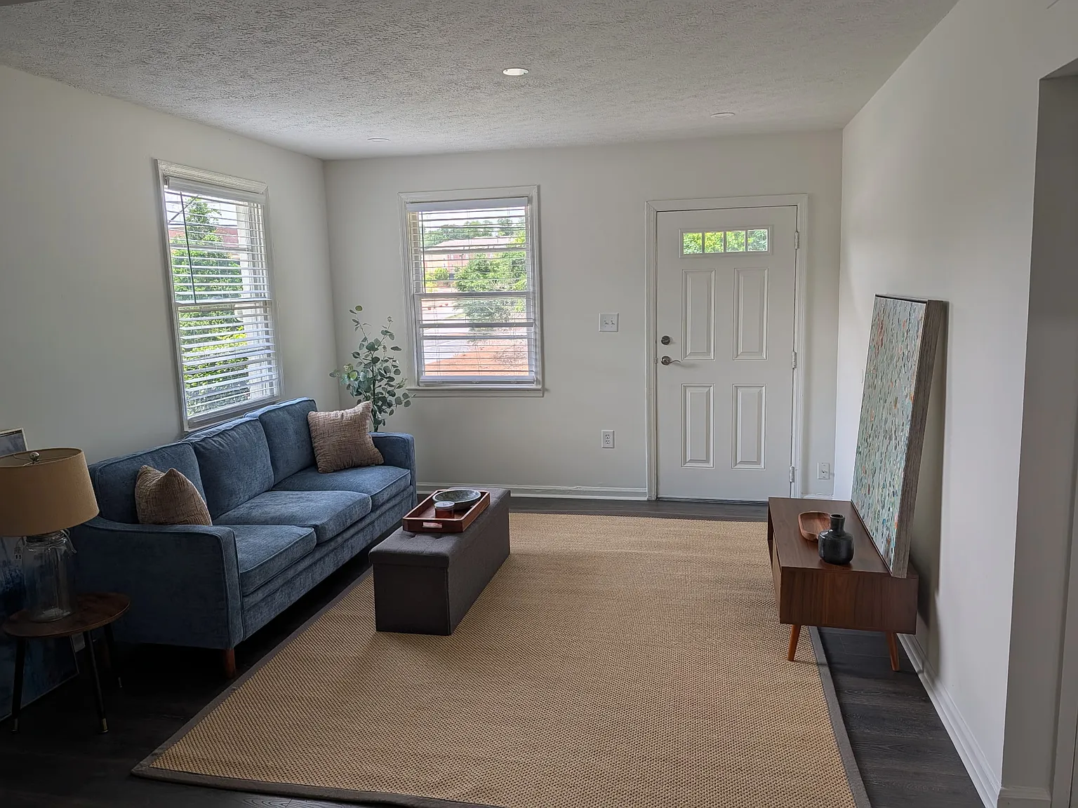 4 bed, 1249 sqft, $1,400 — Photo 4