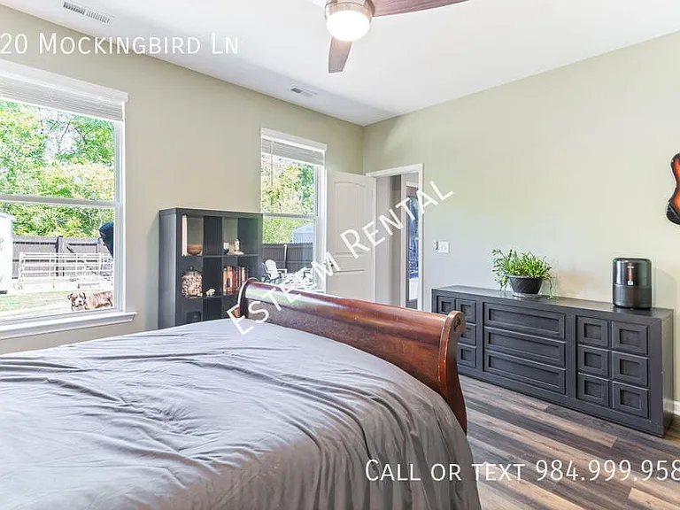 420 Mockingbird Ln — Photo 11