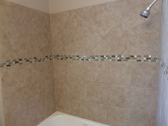 5th image of 1341 N Tracy Blvd