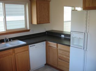 1890 SW Scenic Heights St APT E4, Oak Harbor, WA 98277