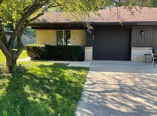 323 S Jackson St, Batavia, IL 60510