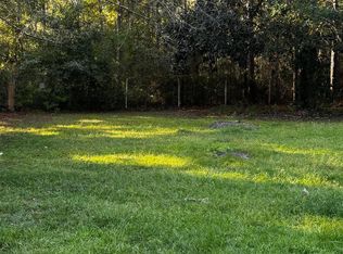 7611 Fish Hawk Rd, Gautier, MS 39553