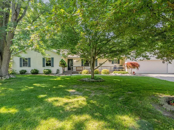 6855 Alma Ct, Saginaw, MI 48603