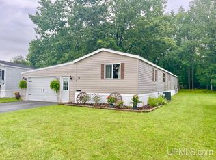 155 29th St LOT 89, Gladstone, MI 49837