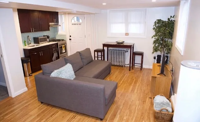 Rented by Gregory S Watts, LREB | media 7