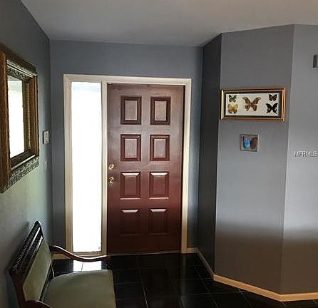 3rd image of 4252 Abbotsford St