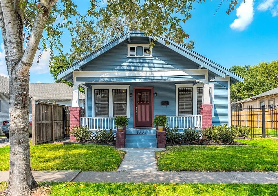 Classic Norhill Heights Bungalow with loads of original charm on 5000 sq/ft lot. Awaiting new owners to renovate and/or expand. Located in Norhill Historic District and subject to renovation restrictions. 2020 exterior paint and freshened landscaping