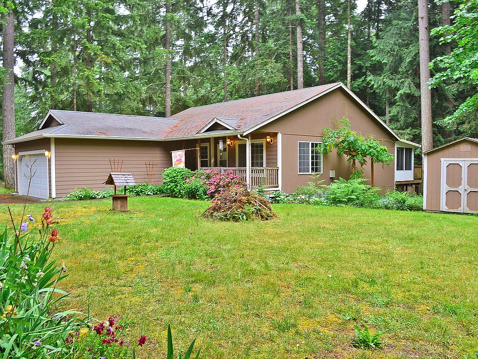 1st image of 21905 Crest Ln SE