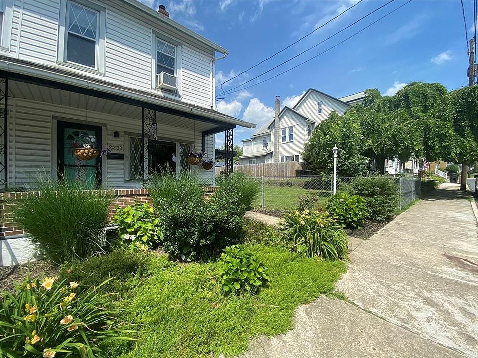 1st image of 2238 Dewey Ave