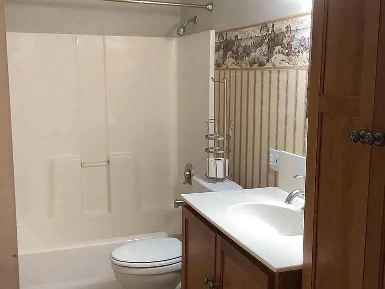 4833 Meredeth St — Photo 31