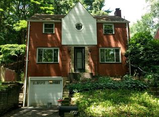 748 Hawthorne Dr, Pittsburgh, PA
