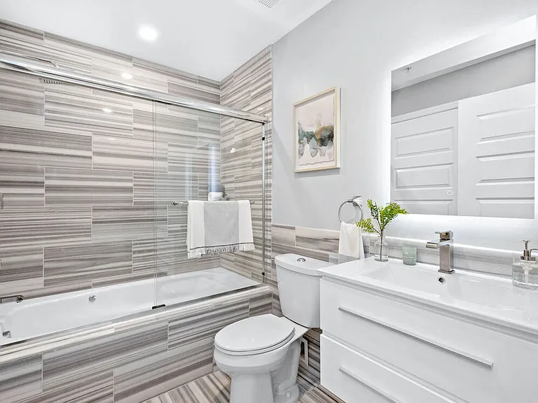 Model 1 Bedroom Apartment