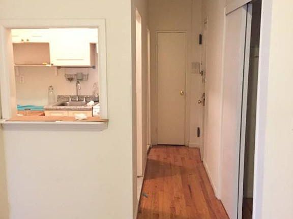 3rd image of 314 E 80th St APT 4C