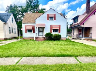 5132 Clement St, Maple Heights, OH 44137