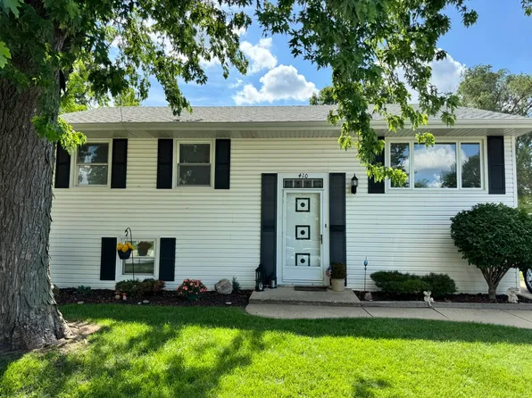 410 Holden Ave, Romeoville, IL 60446
