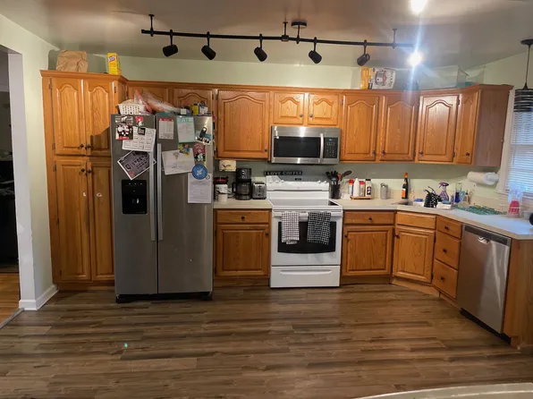 7 Eberly Dr, Newark, DE 19711