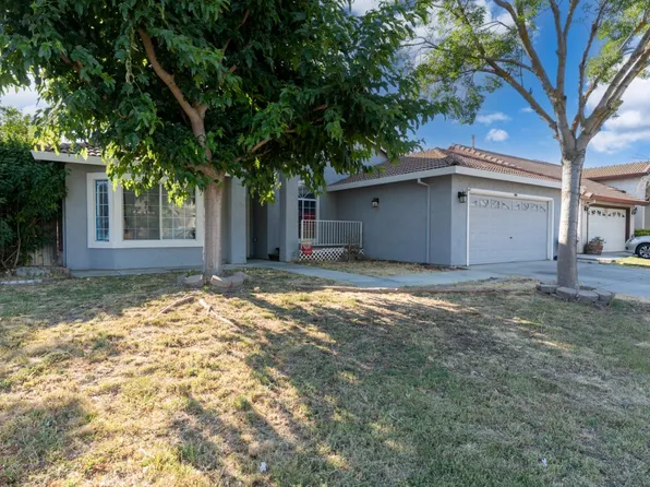 1928 Davis Dr, Los Banos, CA 93635