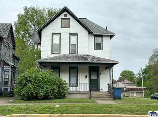 1030 S 7th St, Terre Haute, IN 47807
