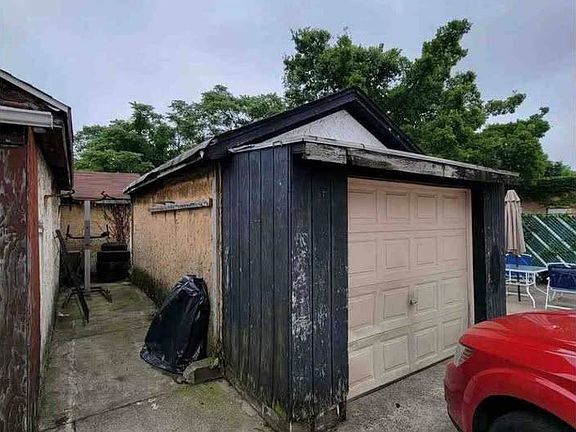 5th image of 13711 234th St