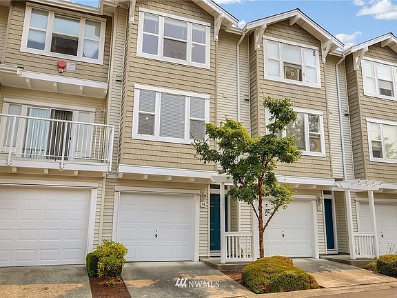 3rd image of 2680 139th Avenue SE #54