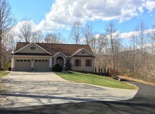 1511 Rierson Rd, Tobaccoville, NC 27050