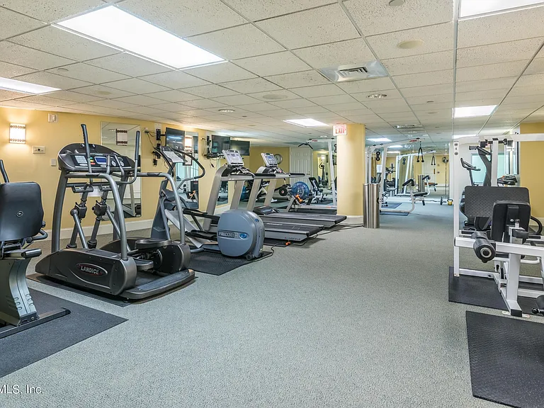 400 E Bay St #202 — Photo 42