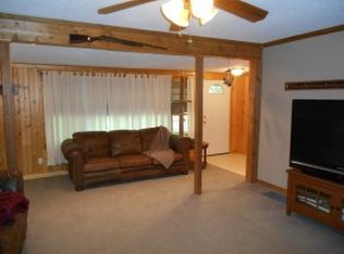 14894 Cooks Mills Rd, Humboldt, IL 61931