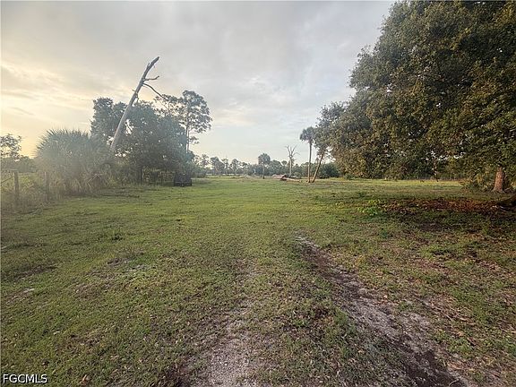 2nd image of 13707 Navel Ave