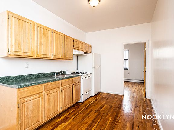 2nd image of 20 Morgan Ave APT 2L