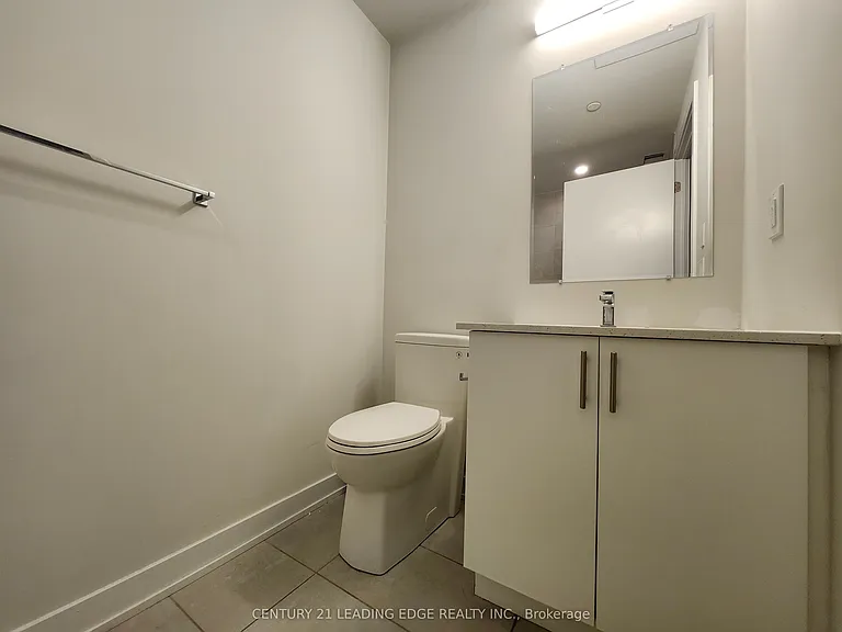 15 Ellerslie Ave #1004 — Photo 8