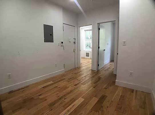 1st image of 324 W 4th St #6