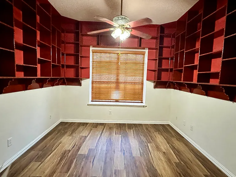 5713 Allen Ln — Photo 22