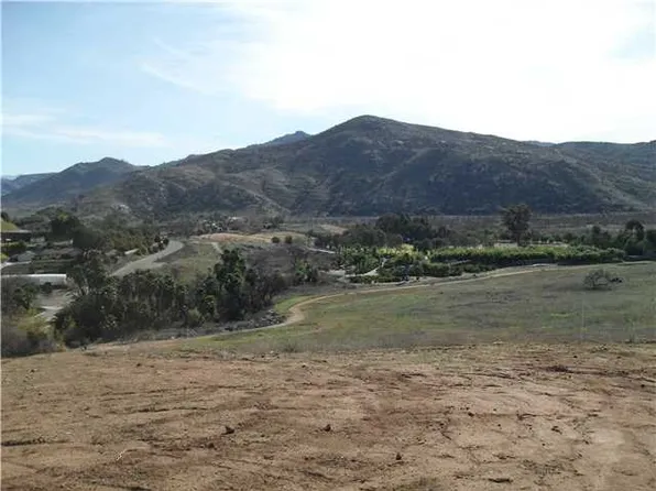 20714-16 Viento Valle, Escondido, CA 92025
