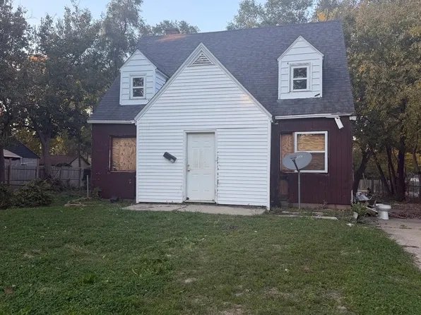 412 Louisiana Ave, Champaign, IL 61820