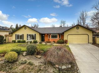 2894 Hollyburn Rdg, Medford, OR 97504