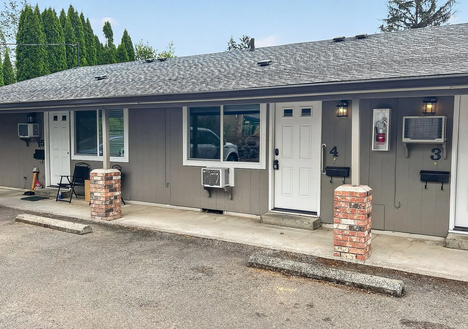1 bed, 1.0 bath, 800 sqft, $1,200 — Photo 2
