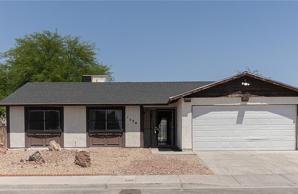 1st image of 1524 Calabria Dr