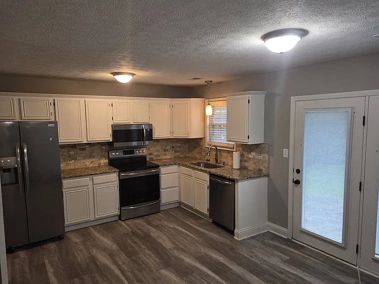 1178 Rockbridge Rd — Photo 17