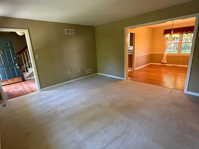 2264 Raleigh Rd — Photo 5