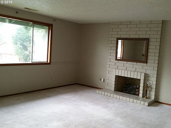2nd image of 10009 NE Sandpiper Cir