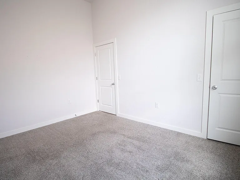 11417 American Mustang Loop — Photo 14