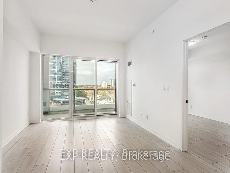 2033 Kennedy Rd #707 — Photo 29