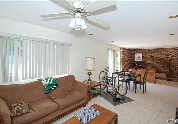 3rd image of 7 Olympia Ct