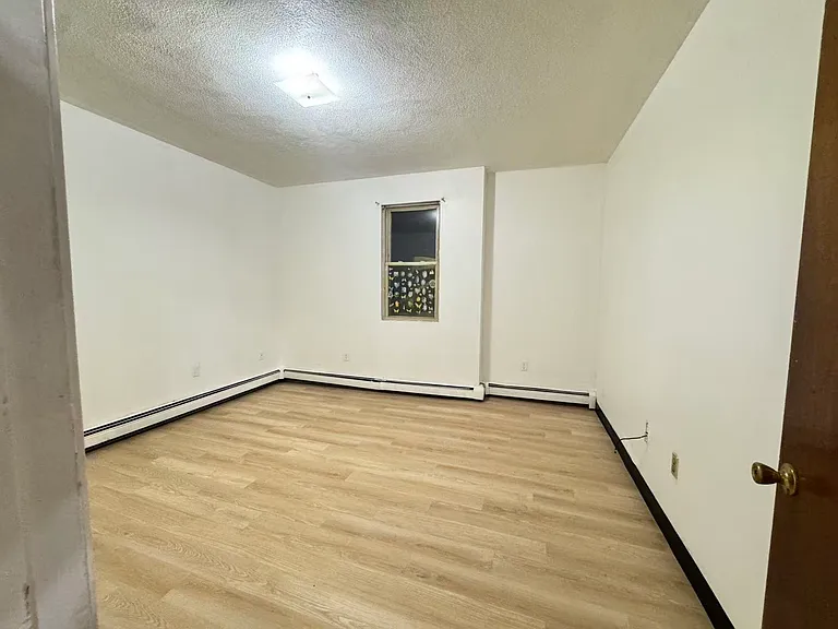 833 Broadway #3 — Photo 5